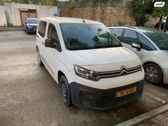 מודעת רכב סיטרואן ברלינגו