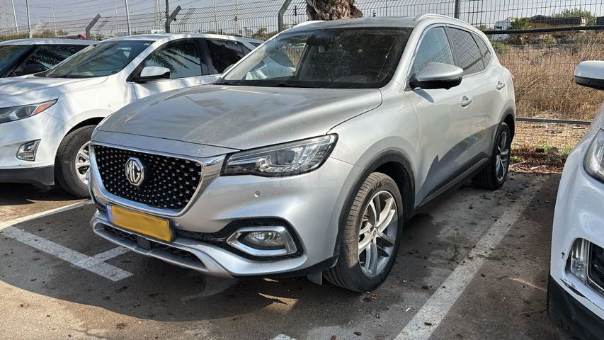 מודעת רכב אם ג'י EHS PHEV 2