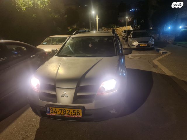 מודעת רכב מיצובישי אאוטלנדר