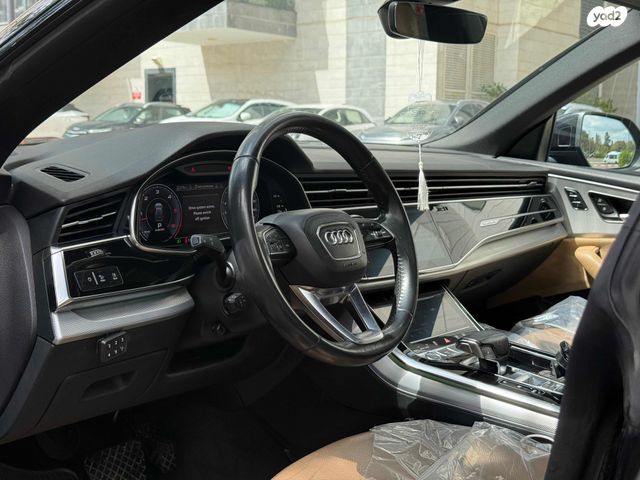 מודעת רכב אאודי Q8 2