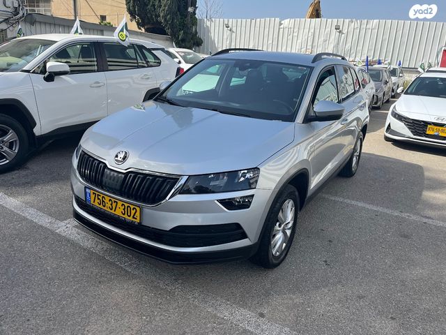 מודעת רכב סקודה קארוק