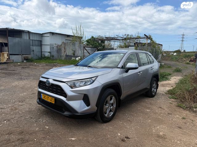 מודעת רכב טויוטה RAV4