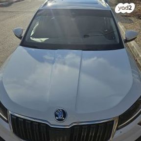 מודעת רכב סקודה קארוק