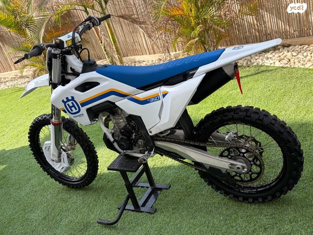 מודעת רכב הוסקוורנה FE350