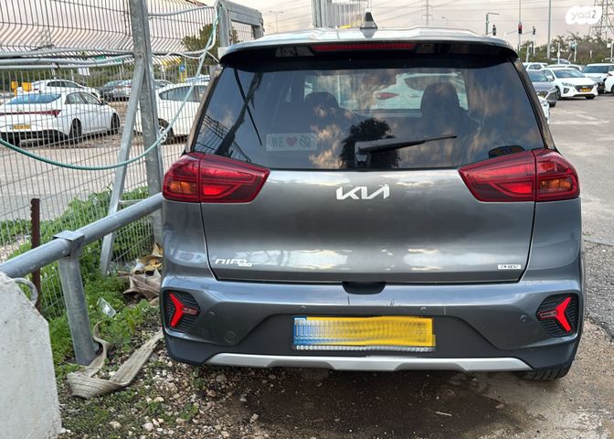 מודעת רכב קיה נירו פלוס 1