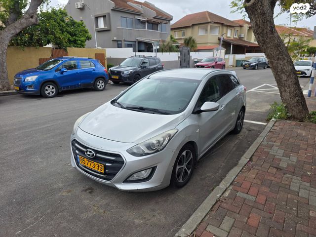 מודעת רכב יונדאי i30