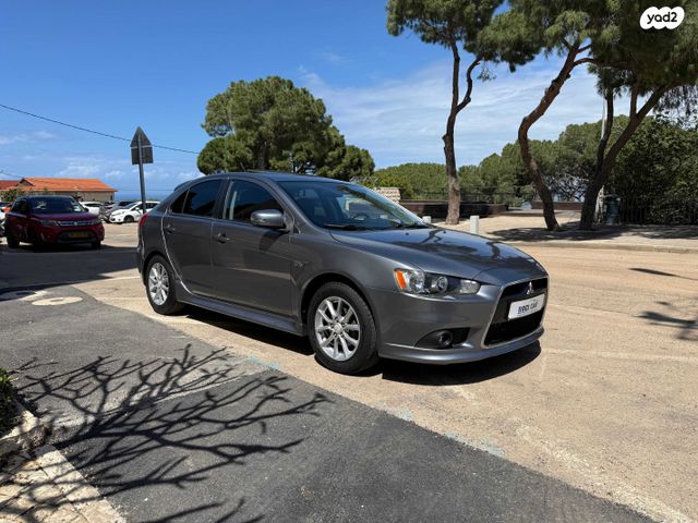 מודעת רכב מיצובישי לנסר 1