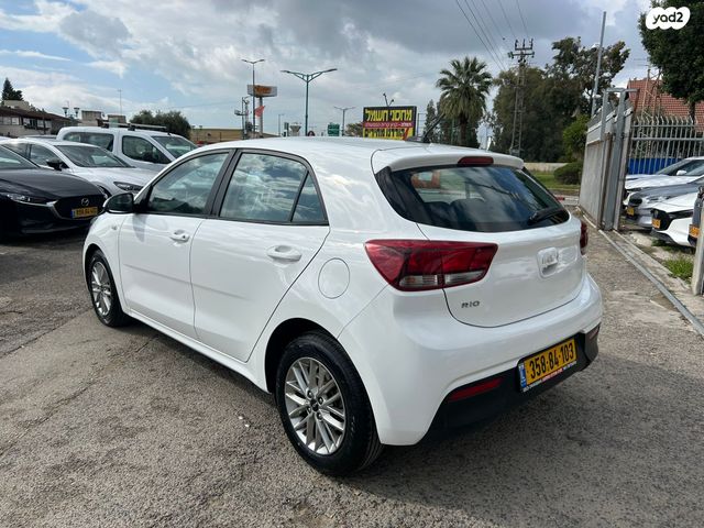 מודעת רכב קיה ריו