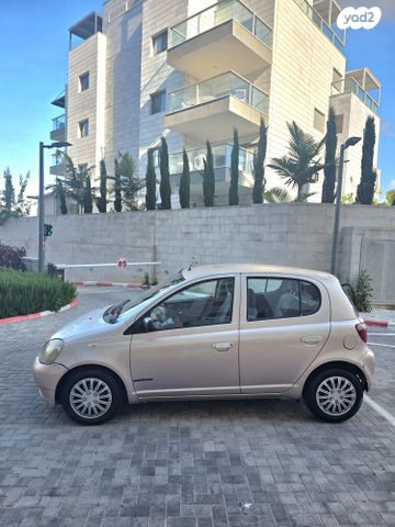 מודעת רכב טויוטה יאריס
