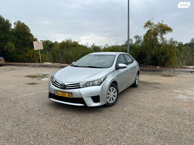 מודעת רכב טויוטה קורולה