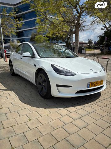 מודעת רכב טסלה מודל 3