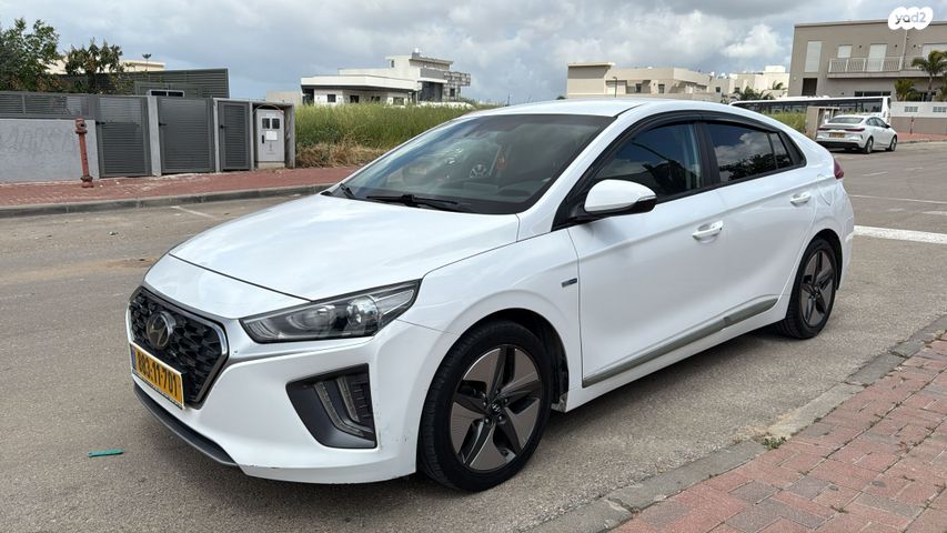 מודעת רכב יונדאי איוניק