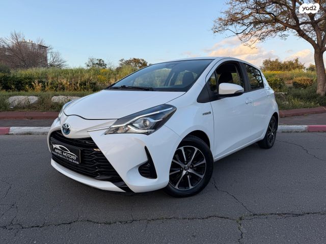 מודעת רכב טויוטה יאריס