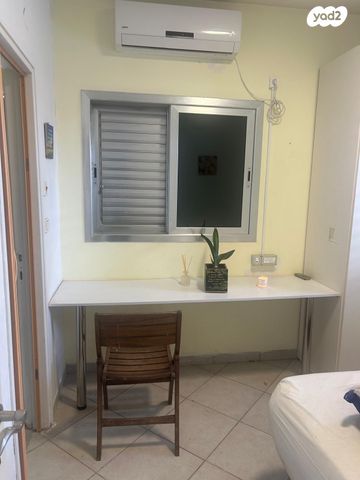 סמטת הפעמון 5