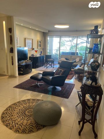 יחיאל דב דרזנר 12