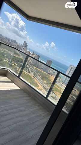 אמנון ליפקין שחק 4