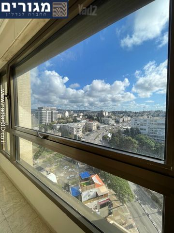 דירה, מרכז הכרמל, חיפה