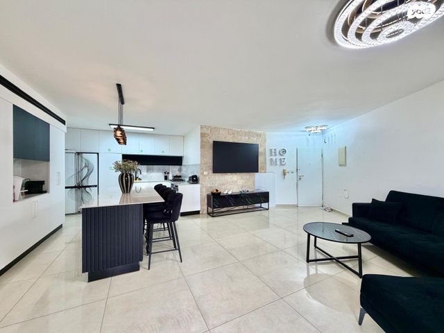 מודעת נכס, האר"י 39, רמת חן ובן ציון, נתניה