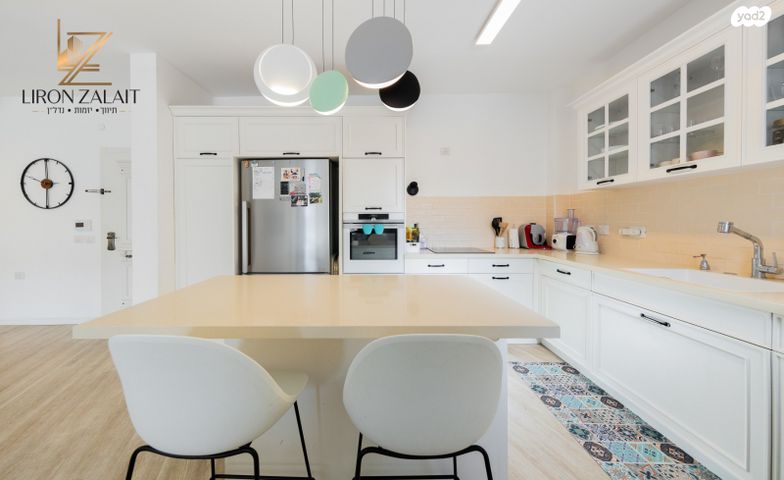 גרטרוד עליון 