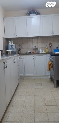 שדרות חטיבת יפתח 13