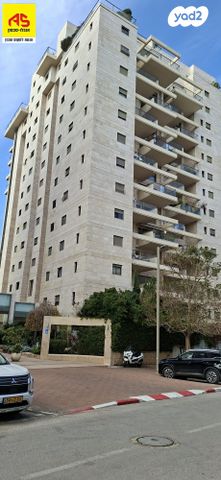 דירה, מרכז, הרצליה