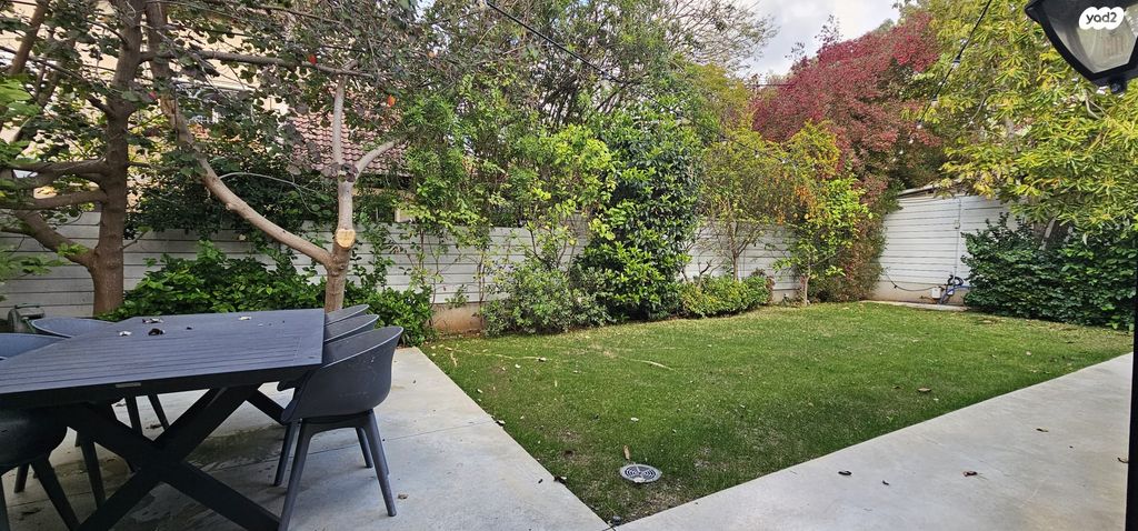 מודעת נכס, איה 1, נווה רום, רמת השרון