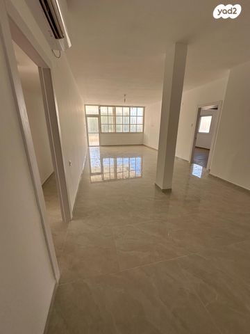 מודעת נכס, נתניה