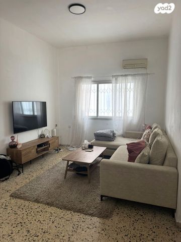 מודעת נכס, הקונגרס, נווה שאנן, תל אביב יפו