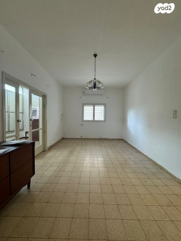 המרכז השקט / מרכז העיר