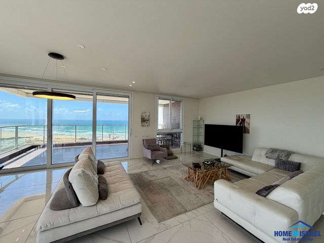 מודעת נכס, אהוד מנור, עיר ימים, נתניה