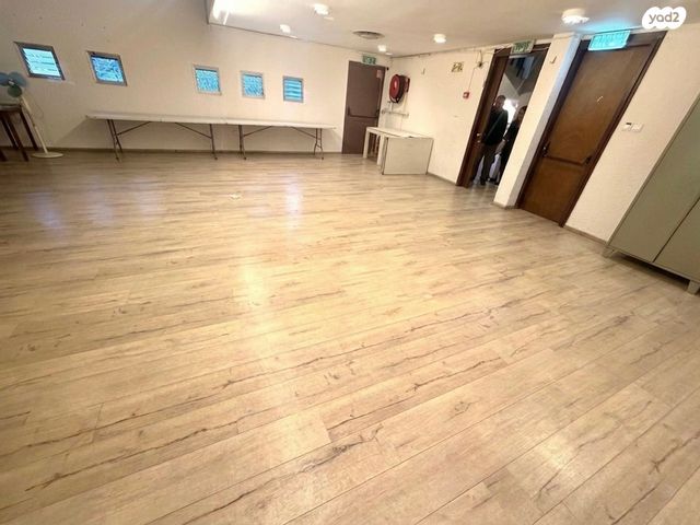 מודעת נכס, דב הוז, הצפון הישן - דרום, תל אביב יפו