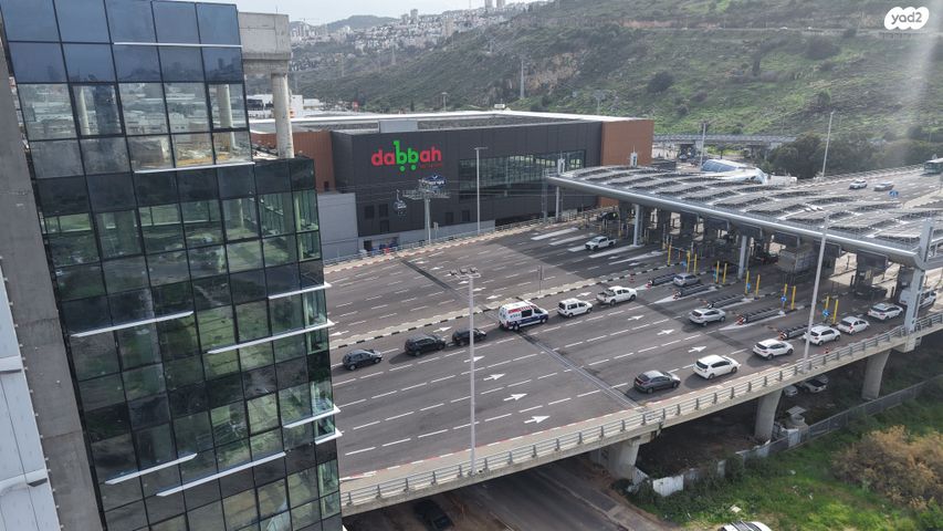 אולמות, צומת הקריות, חוף שמן, חיפה