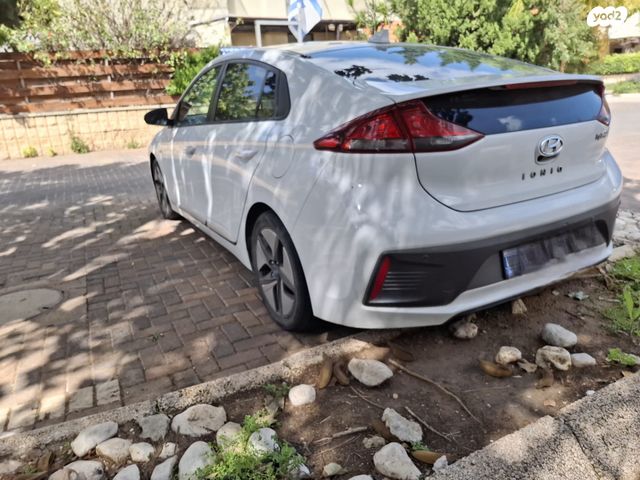 מודעת רכב יונדאי איוניק