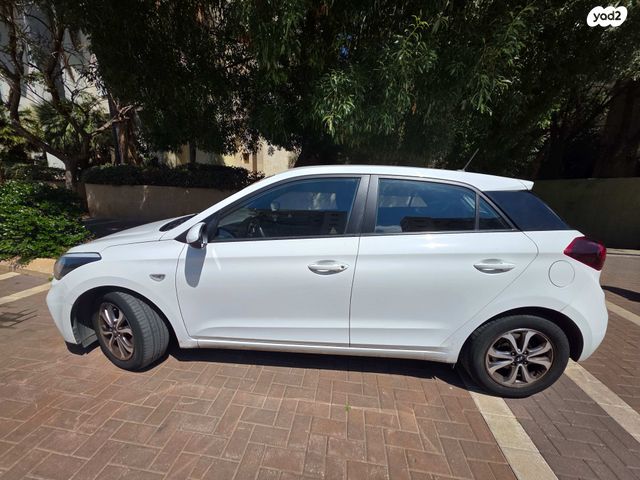 מודעת רכב יונדאי i20