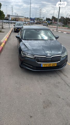 מודעת רכב סקודה סופרב