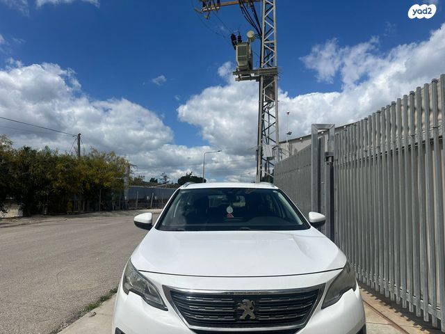 מודעת רכב פיג'ו 5008