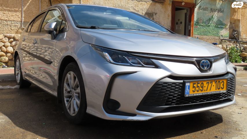 מודעת רכב טויוטה קורולה