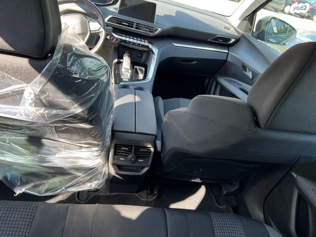 מודעת רכב פיג'ו 3008