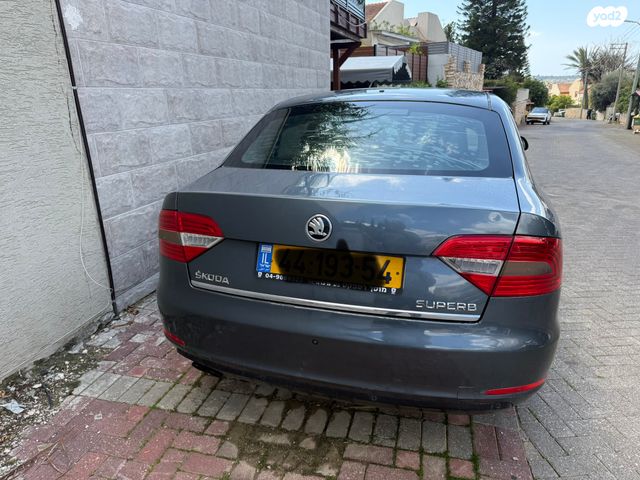 מודעת רכב סקודה סופרב