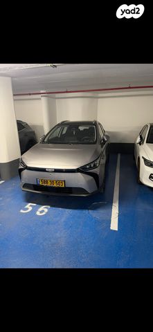 מודעת רכב ג׳ילי Geometry C