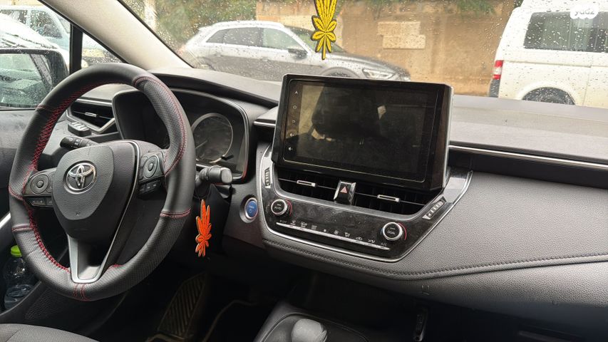 מודעת רכב טויוטה קורולה