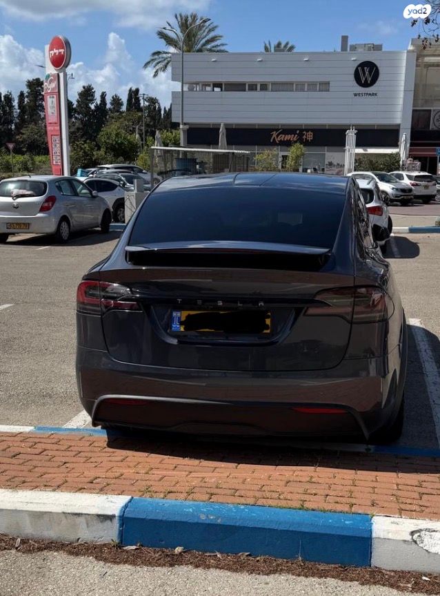 מודעת רכב טסלה מודל X