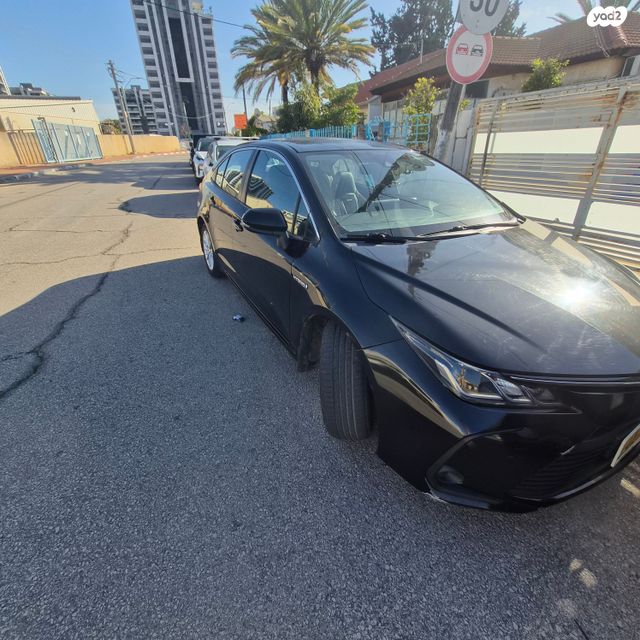 מודעת רכב טויוטה קורולה