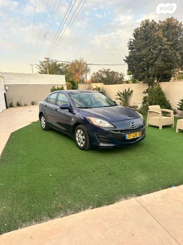 מודעת רכב מאזדה 3