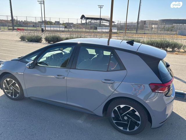 מודעת רכב פולקסווגן ID.3