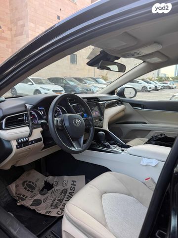 מודעת רכב טויוטה קאמרי