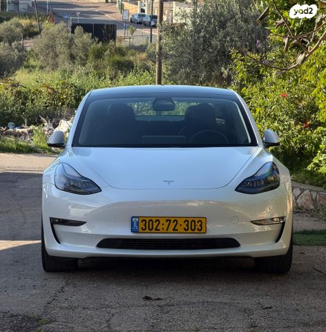 מודעת רכב טסלה מודל 3