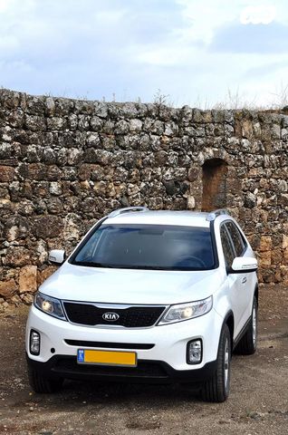 מודעת רכב קיה סורנטו