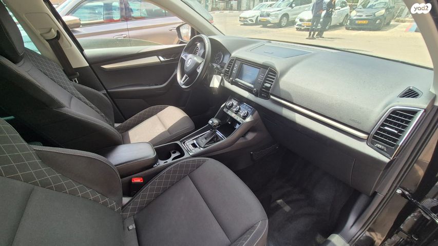 מודעת רכב סקודה קארוק 1