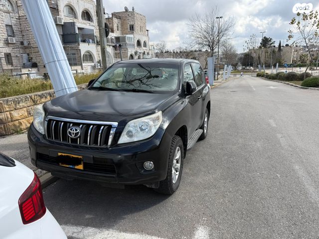 מודעת רכב טויוטה לנד קרוזר